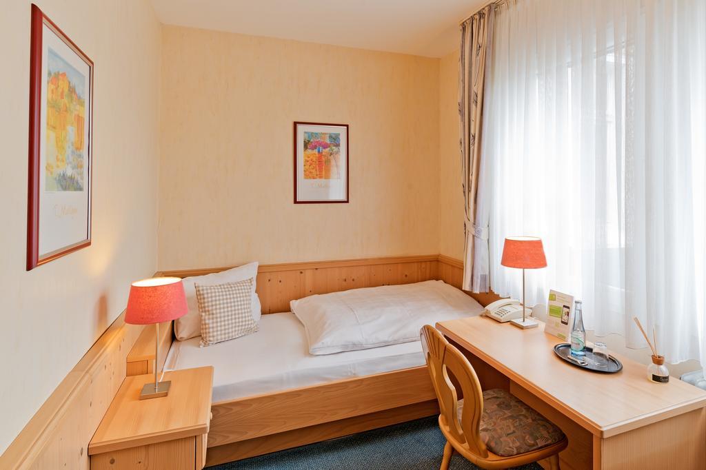 Hotel Bergischer Hof Windeck Exteriér fotografie